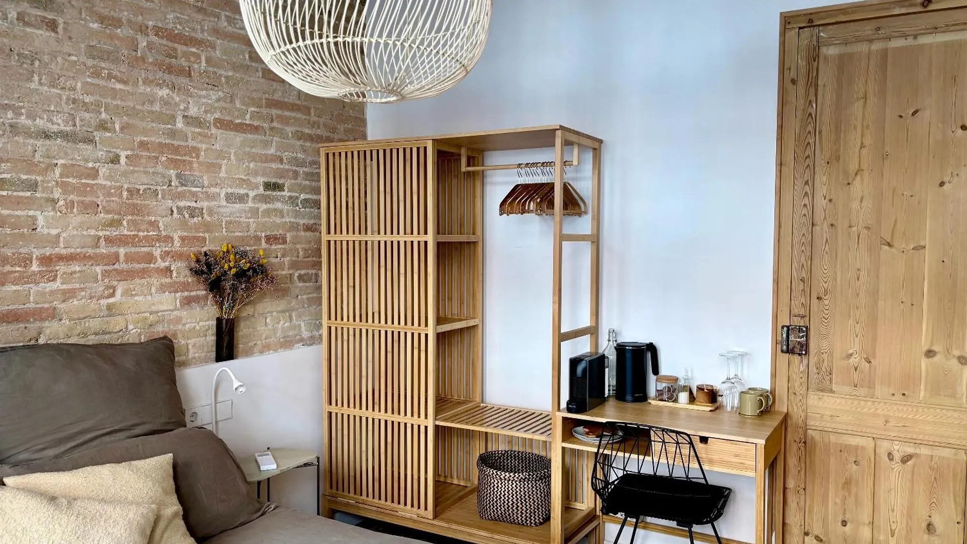 Homestay Cozy Suite In A Historic House Near The Sea Vilanova i la Geltru