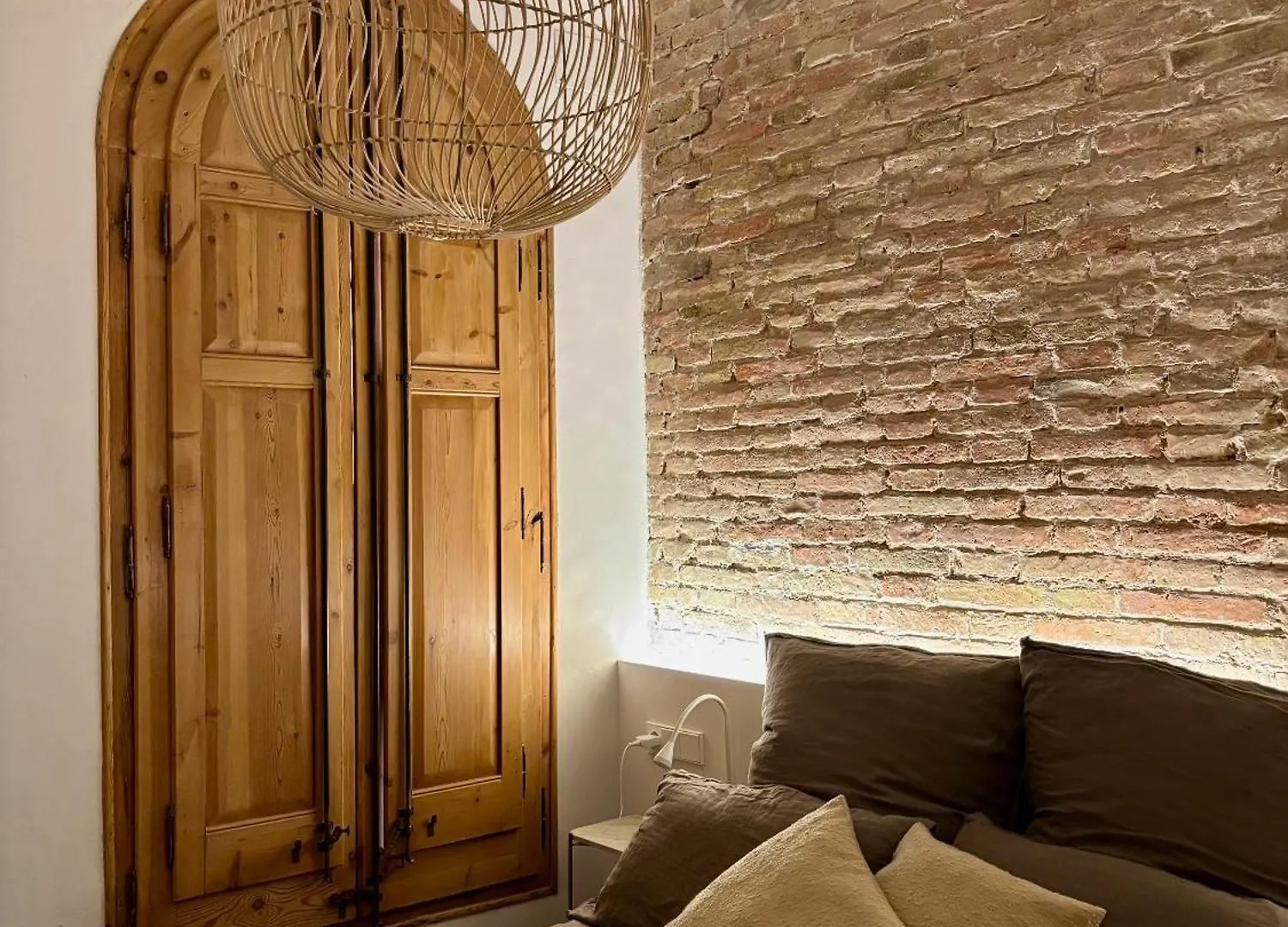 Homestay Cozy Suite In A Historic House Near The Sea Vilanova i la Geltru