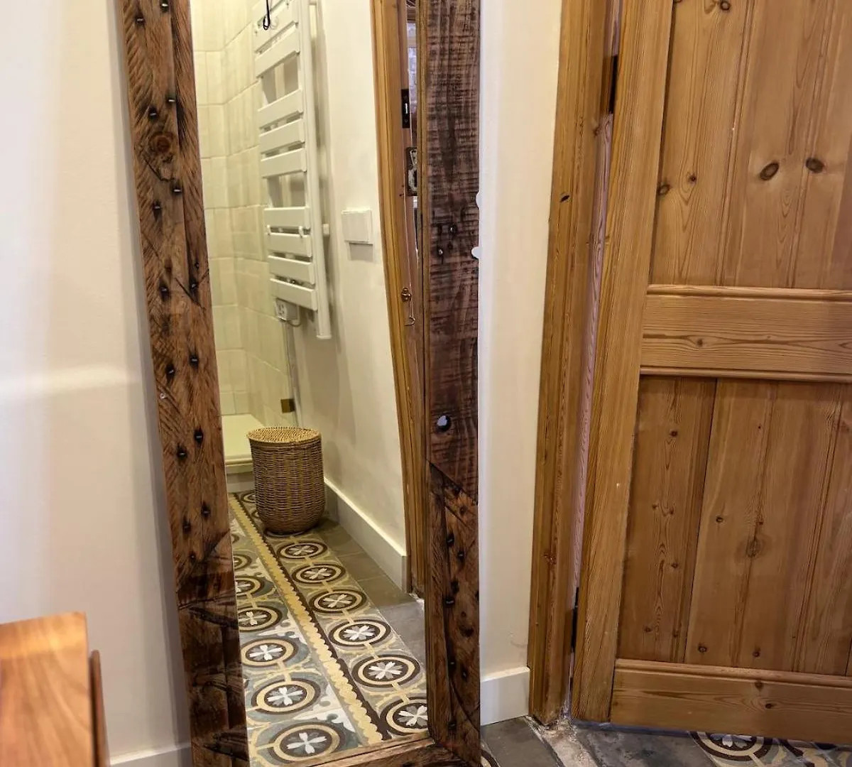 Cozy Suite In A Historic House Near The Sea Vilanova i la Geltru