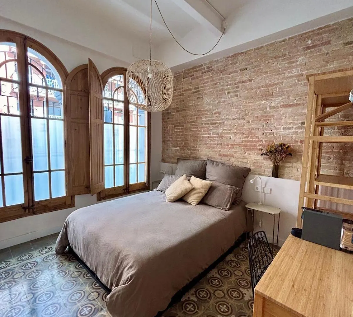 Cozy Suite In A Historic House Near The Sea Vilanova i la Geltru